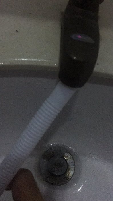 小鸭牌洗衣机XPB35-1708设计缺陷及配件不全