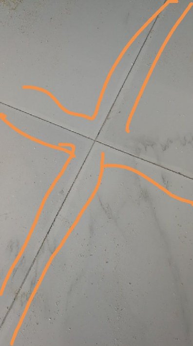 广东欧莱瓷砖——婚房装修两个月，瓷砖全部变色 