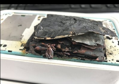 HTC手机自燃—看看自燃后的惨样